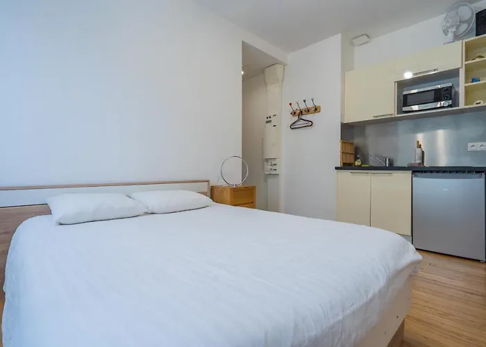 In - 2 Proche Airbus A St Martin Du Touch Apartman